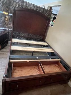 Wood bedframe size queen with two drawers in front