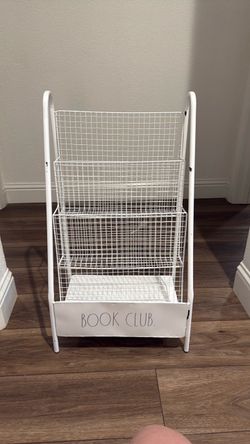 Wire bookshelf