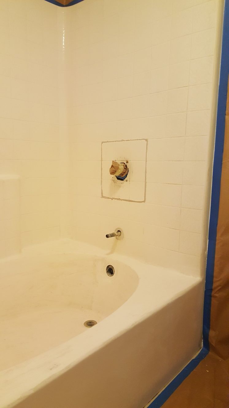 BATH TUB REGLAZING PINTAMOS TINAS DE BAÑO