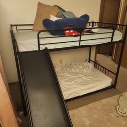 Twin Bunkbed With Slide 