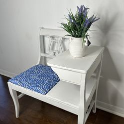Stunning Turn Of The  Century Gossip Bench… Great As A Small Desk! 