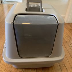 Free Clean Litter box