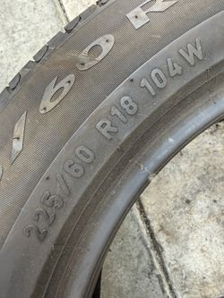 225/60/18 Pirelli RunFlat (2 Tires) $60.00/ Both 
