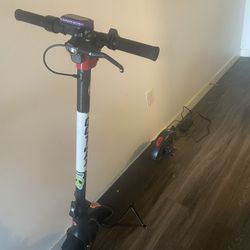 Electric Scooter (XL) - GoTrax G4