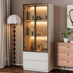 Spacious Storage Organizer 