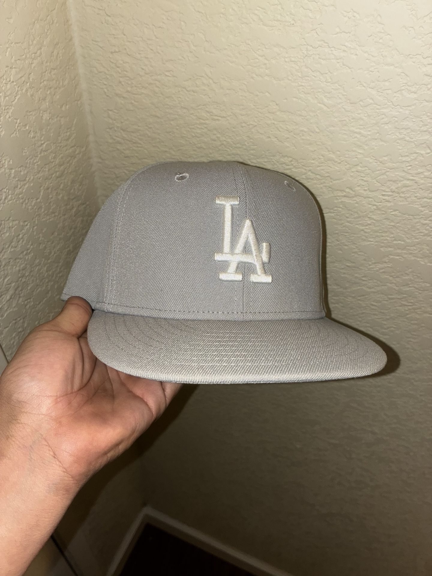 Grey La MLB Hat