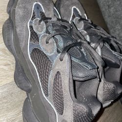 Adidas Yeezy 500 Utility Black Men’s And Adidas Yeezy 500 "Stone"