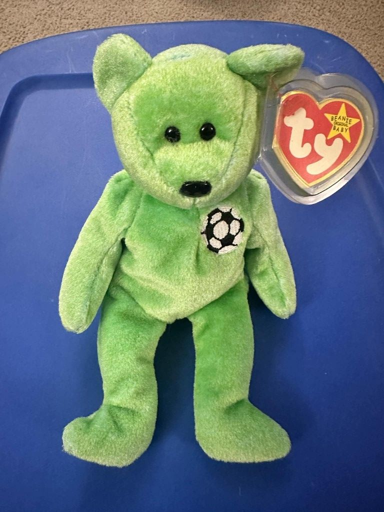 Kicks The Original Beanie Babies Collection 