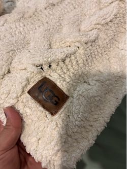 Ugg blanket see video$15
