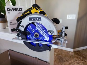 Dewalt brand new 20-Volt MAX 7-1/4 in. Cordless Circular Saw (Tool Only)