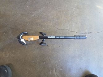 Club car lock twin hooks