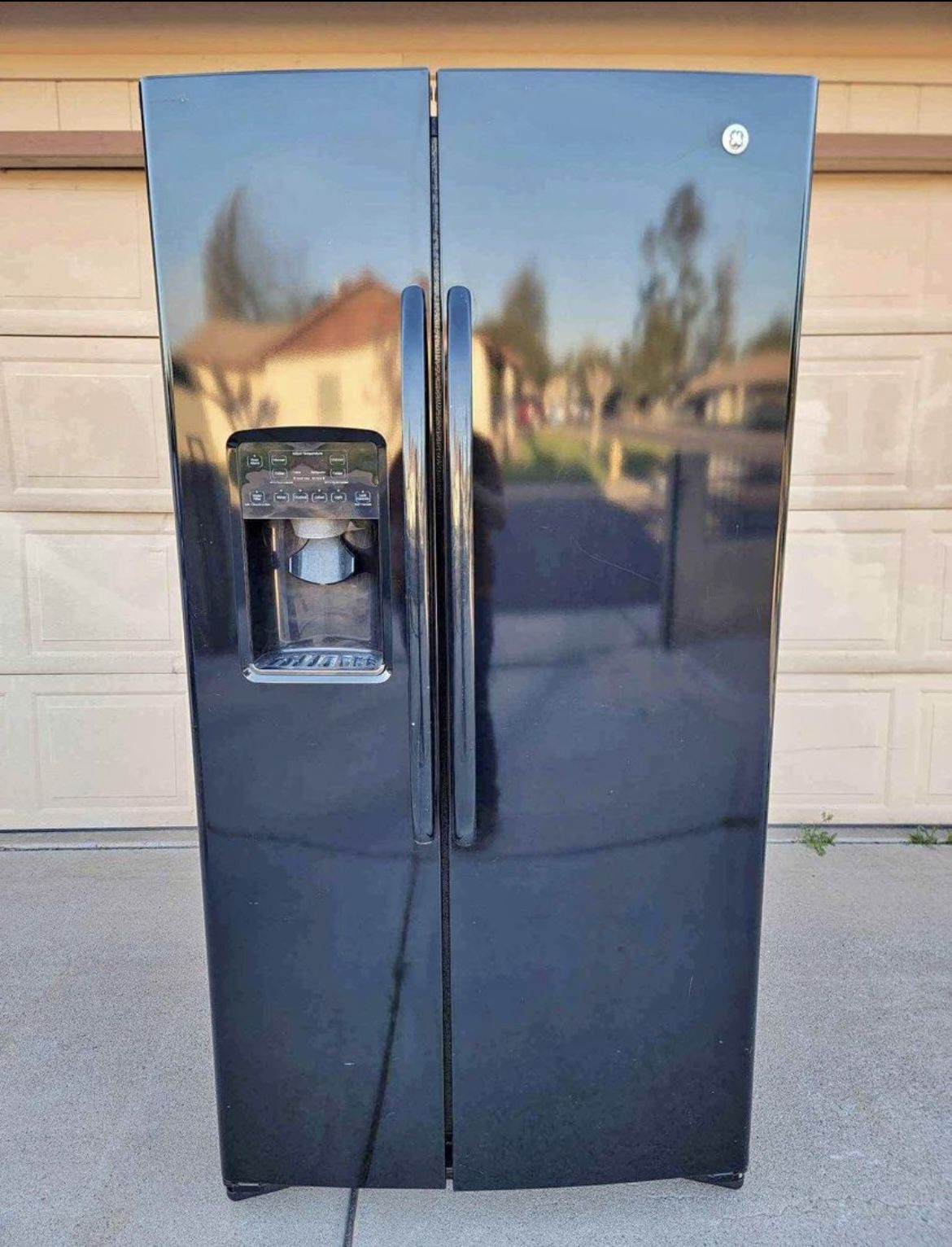 Beautiful GE Black Side By Side Refrigerator
