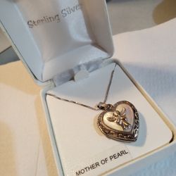 Mother Of Pearl Necklace 