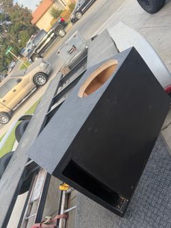 Custom 12 in sub woofer box