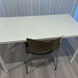 Herman Miller OE1 Desk 24" x 48" & Herman Miller Caper Stacking Chair