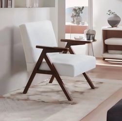 Arm chair