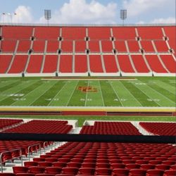 USC vs Northwestern Great Seats 106 B  middle