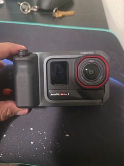 Ace pro 2 with grip case + 256gb sd card