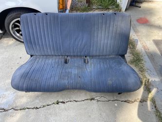 Nissan hardbody Bench Seat