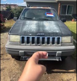 Grand Jeep Cherokee