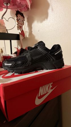 Nike Vomero 5