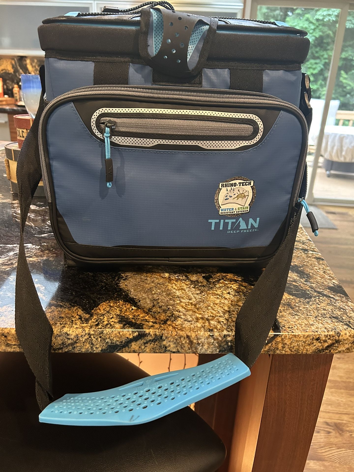 Lunch Box/cooler