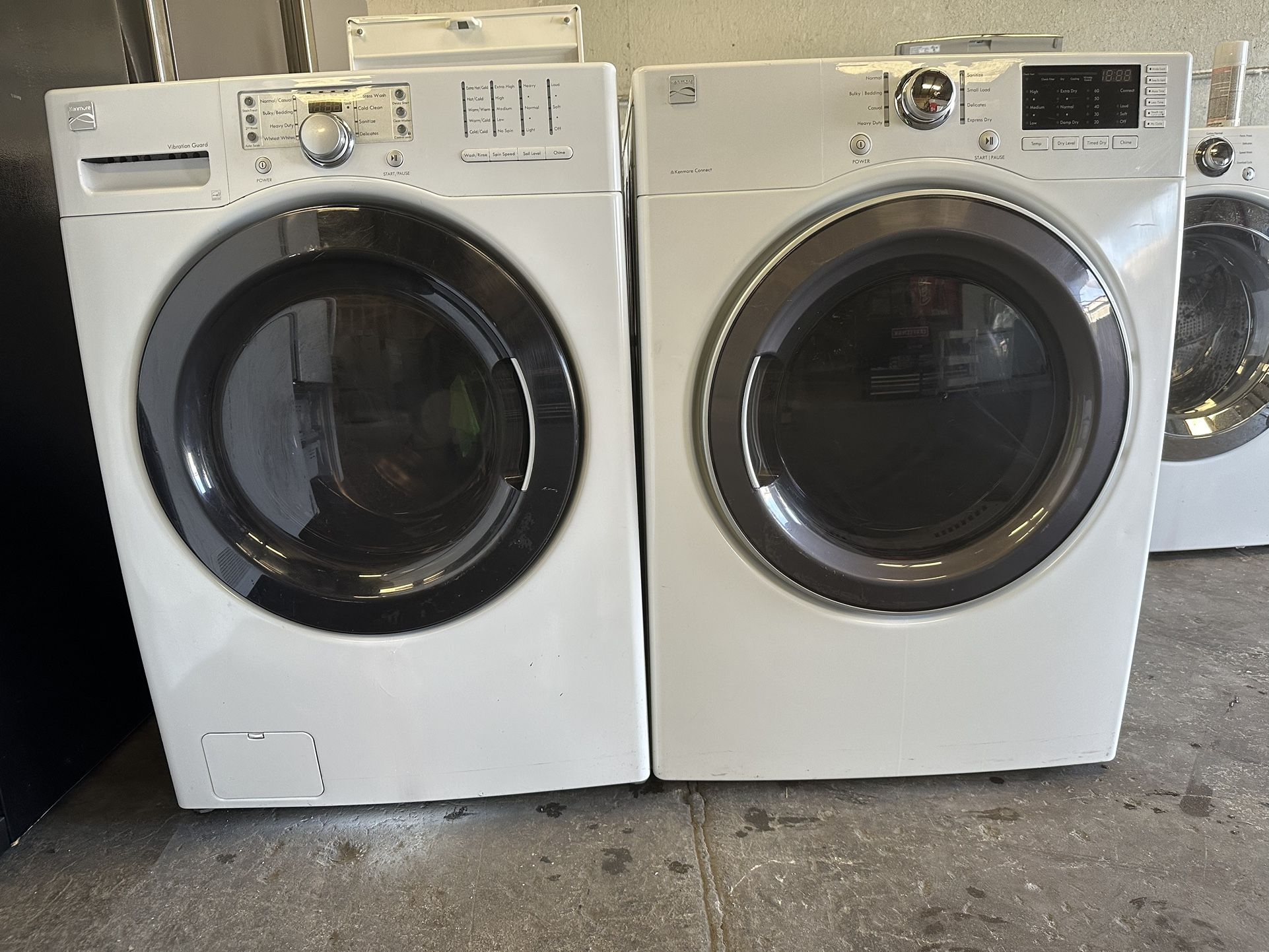 Kenmore frontload Set electric dryer can deliver