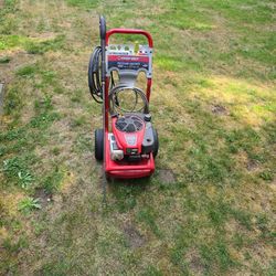 Briggs & Stratton Pressure Washer 
