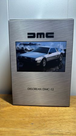 Hot Wheels Delorean Pack DMC-12 and Alpha V