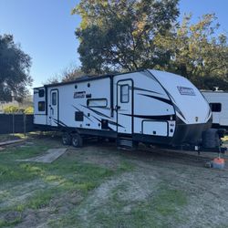 2021 Coleman  2835BH