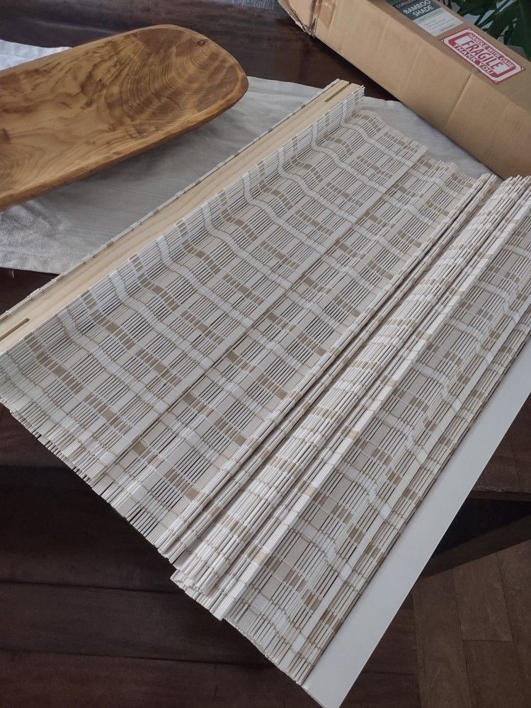 New Arlo Cordless Lift Bamboo Shade 29"X74.