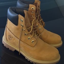 Timberland Boots Sz 7