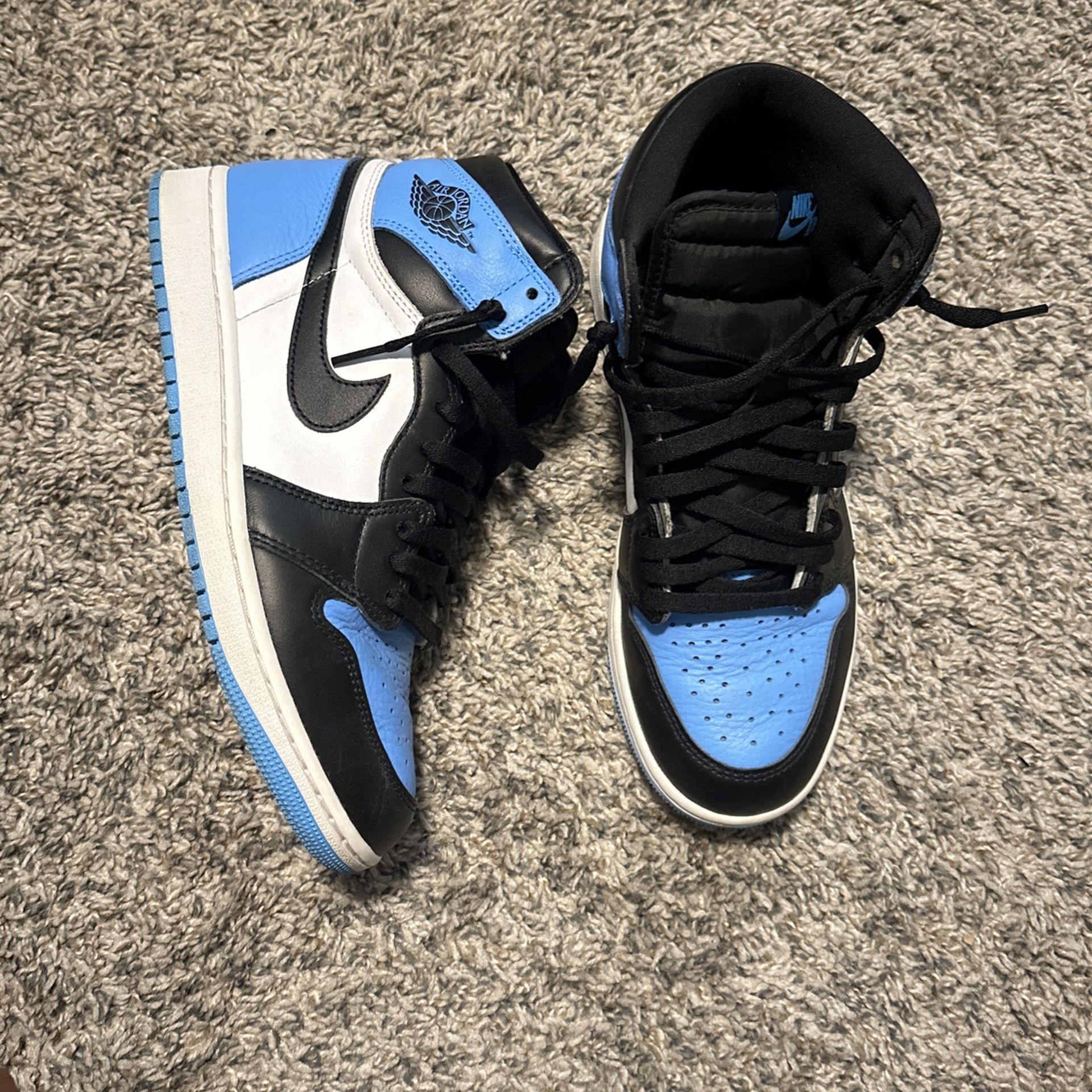 Jordan 1 OG UNC Size 9
