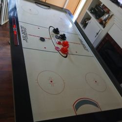 Hockey FOR Sale $250. It's New Need IT OUT Of MY Living room  Too Space 