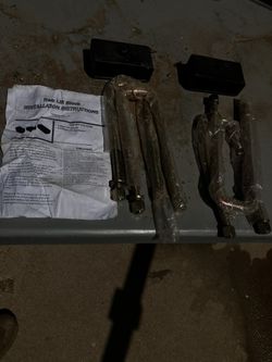 LIFT BLOCKS AND U-BOLTS