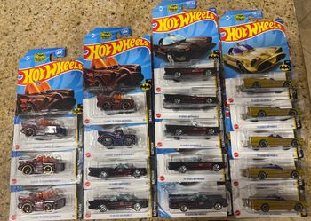 Hot Wheels Batman Batmobile Lot – 17 Cars