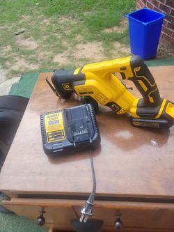 Dewalt