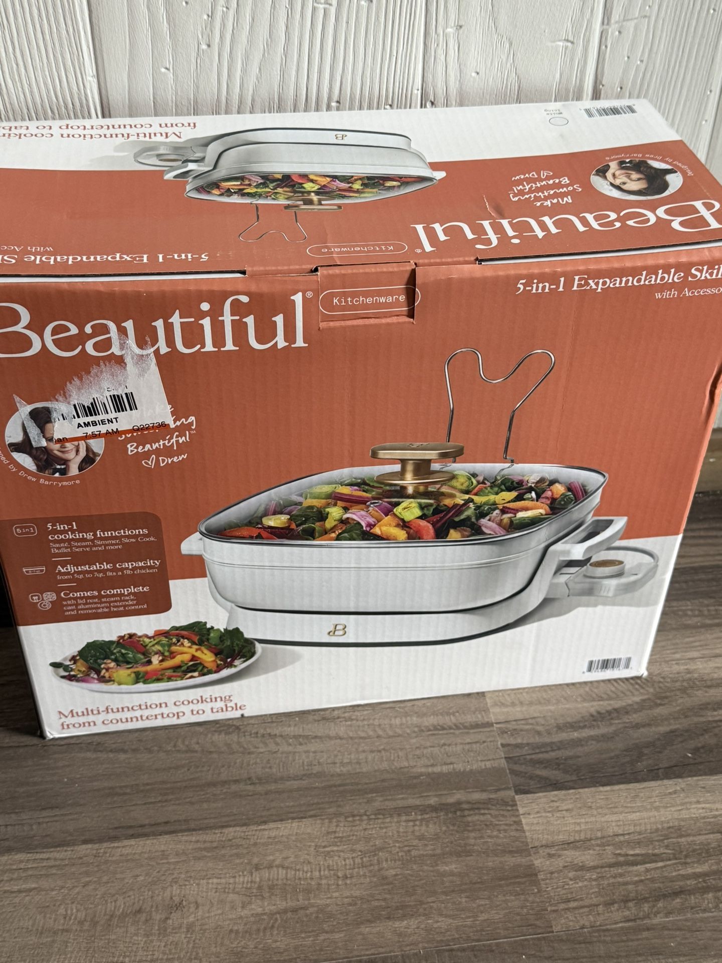 Beautiful Brand 5-in-1 expandable skillet (white)