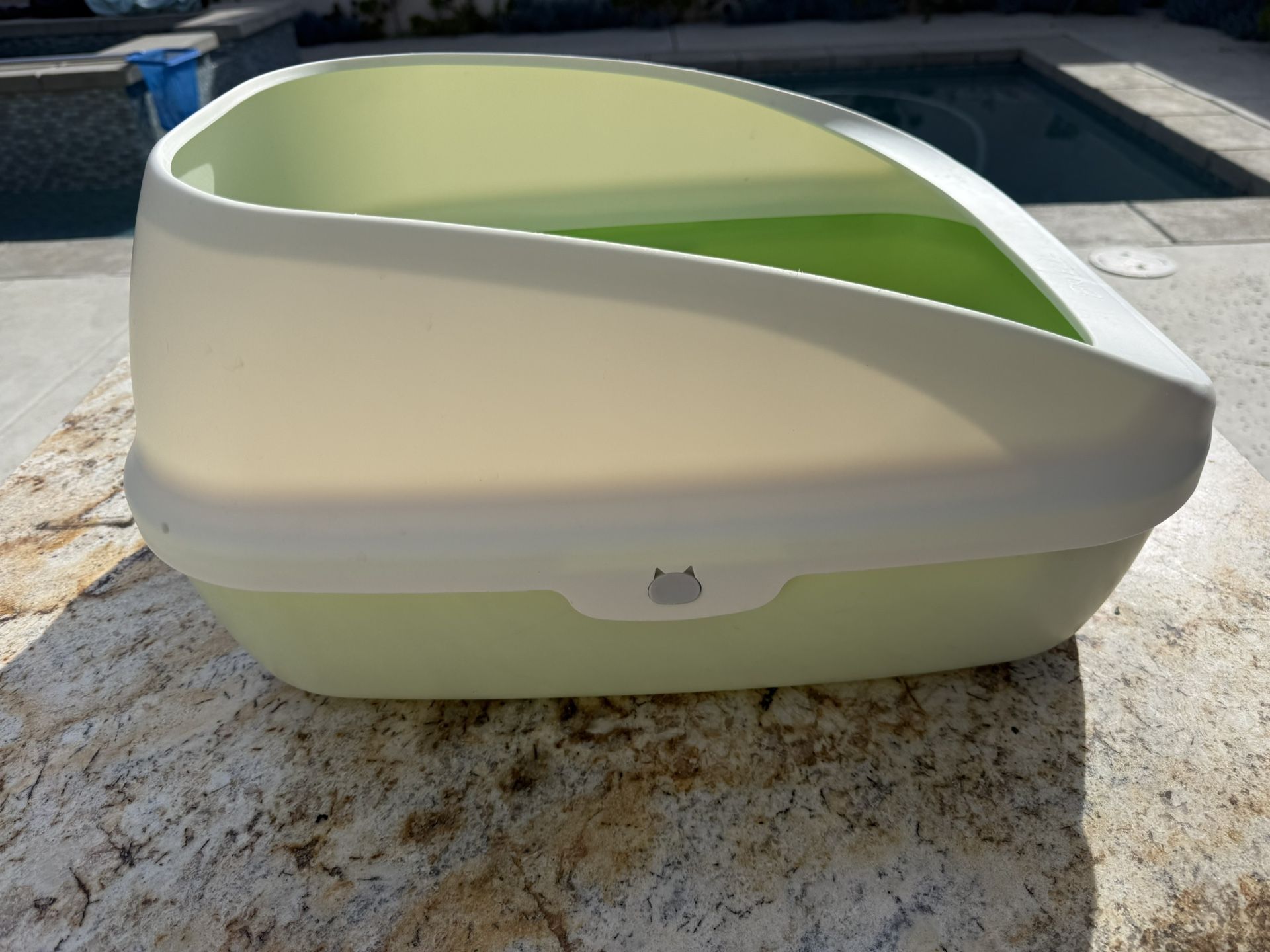 Breeze Litter Box