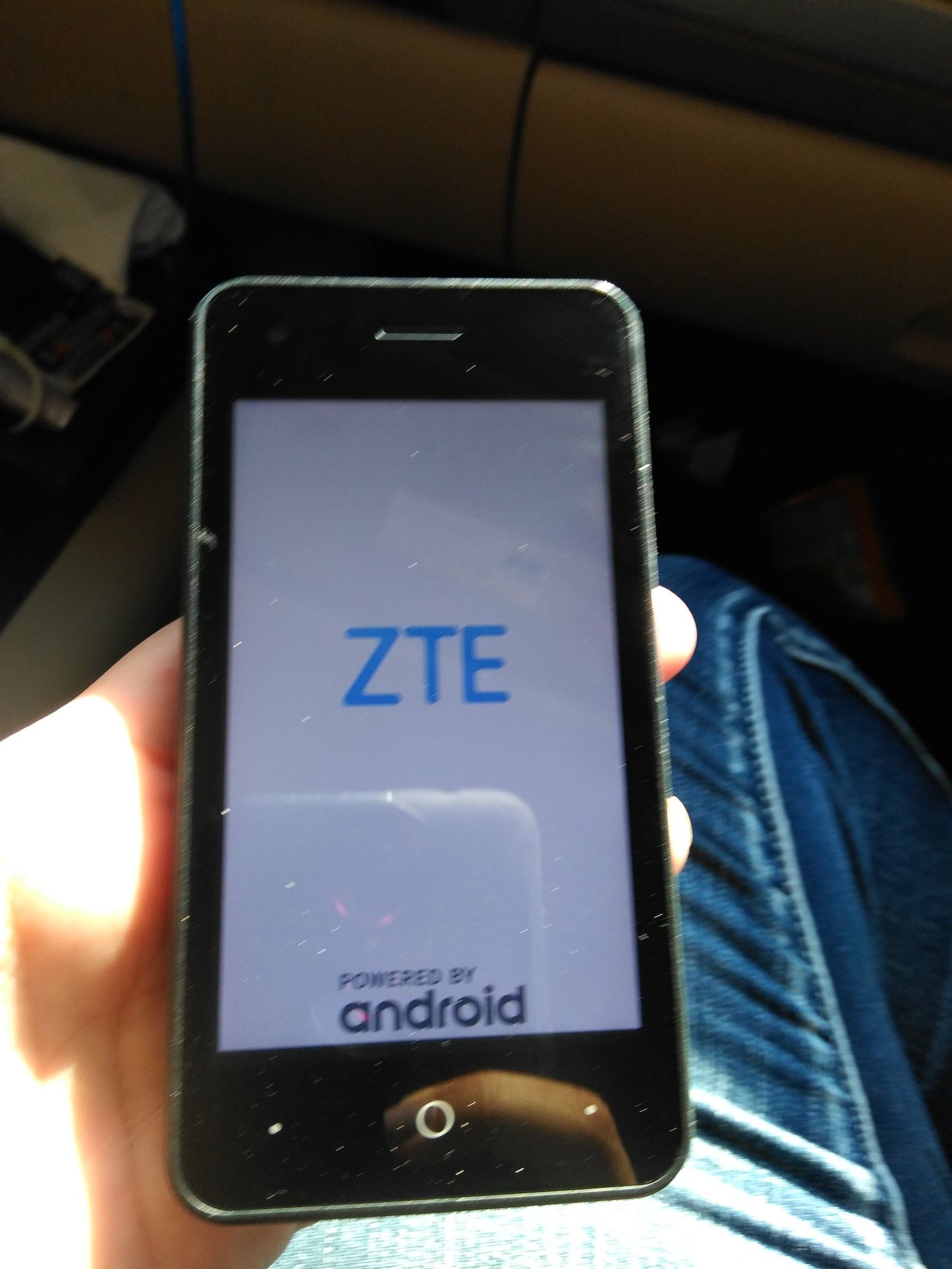 ZTE Qlink wireless cell phone