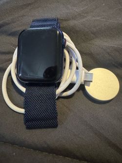 Apple Watch Series 8 45mm GPS