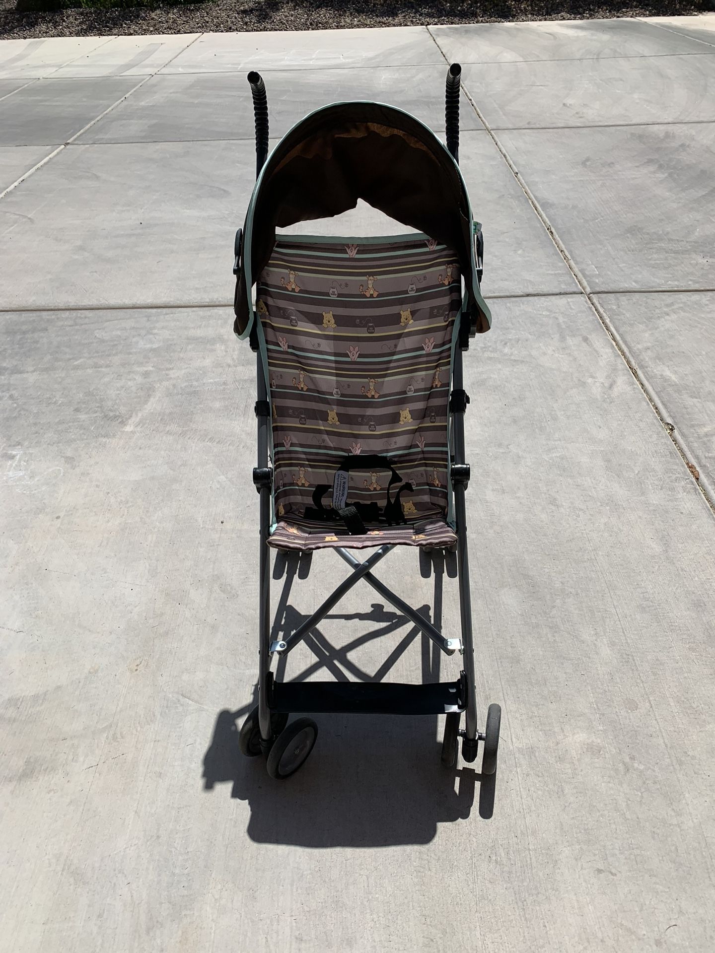 Disney Baby Winnie-the-Pooh Umbrella Stroller with Canopy
