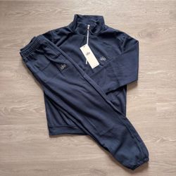 Navy Blue Alo Set