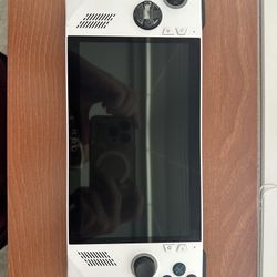 Asus Rog Ally Z1 extreme 