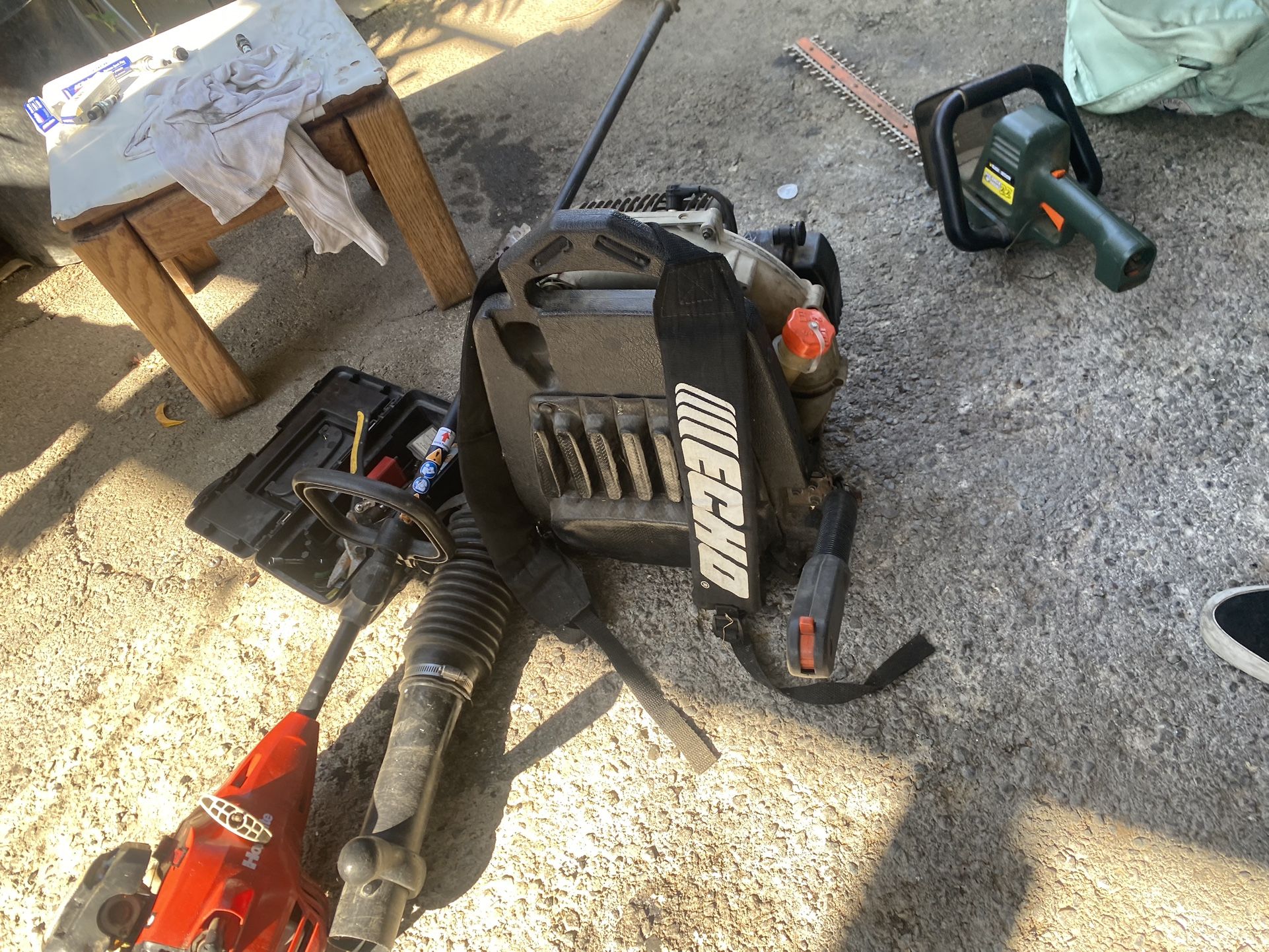 Leaf Blower
