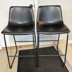 Brand New Pair (2) Of Black Vegan Leather Counter Height Bar Stools 
