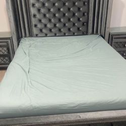 Velvet LED Queen Bedfream with Two Nights 