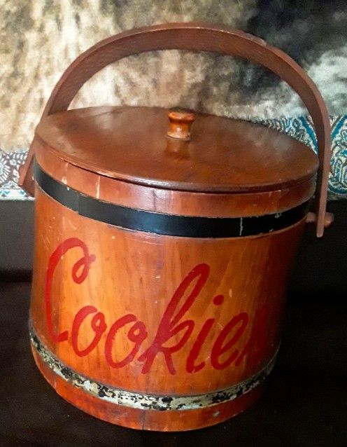 1950's Wooden Cookie Bucket/Jar with Swing Handle
C.L. Lane Co.