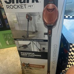 Shark rocket pet vacuum 
