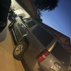 2007 Chevy Suburban 1500 4WD 